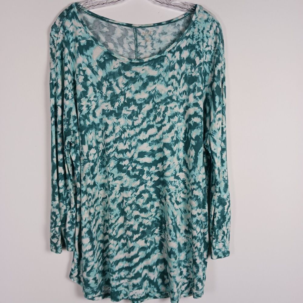a.n.a. Green Floral Pullover Top Size XXLT